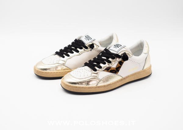 4B12 - PLAY SNEAKERS GOLD