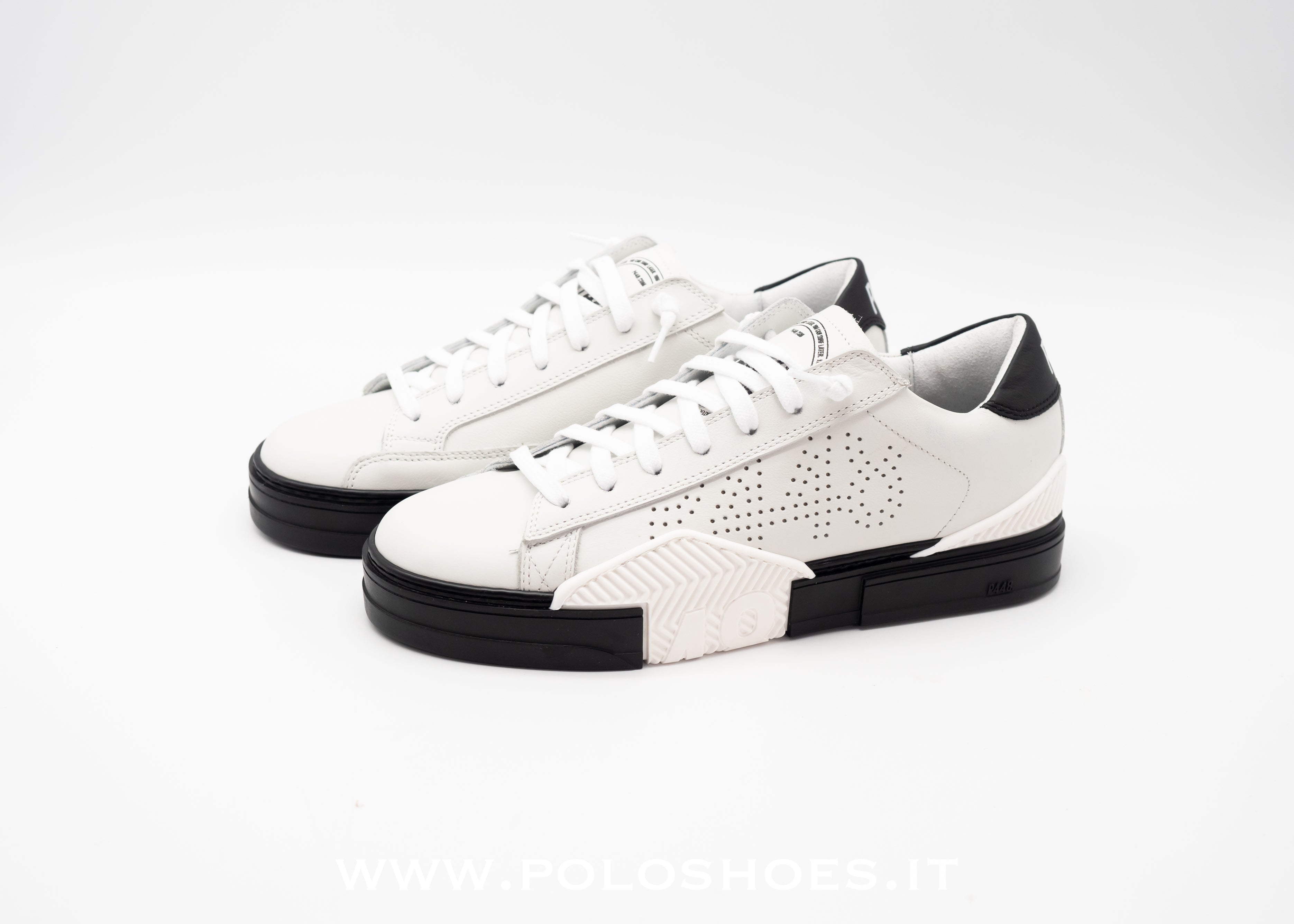 P448 - SNEAKERS HALF PIPPE BLACK WHITE