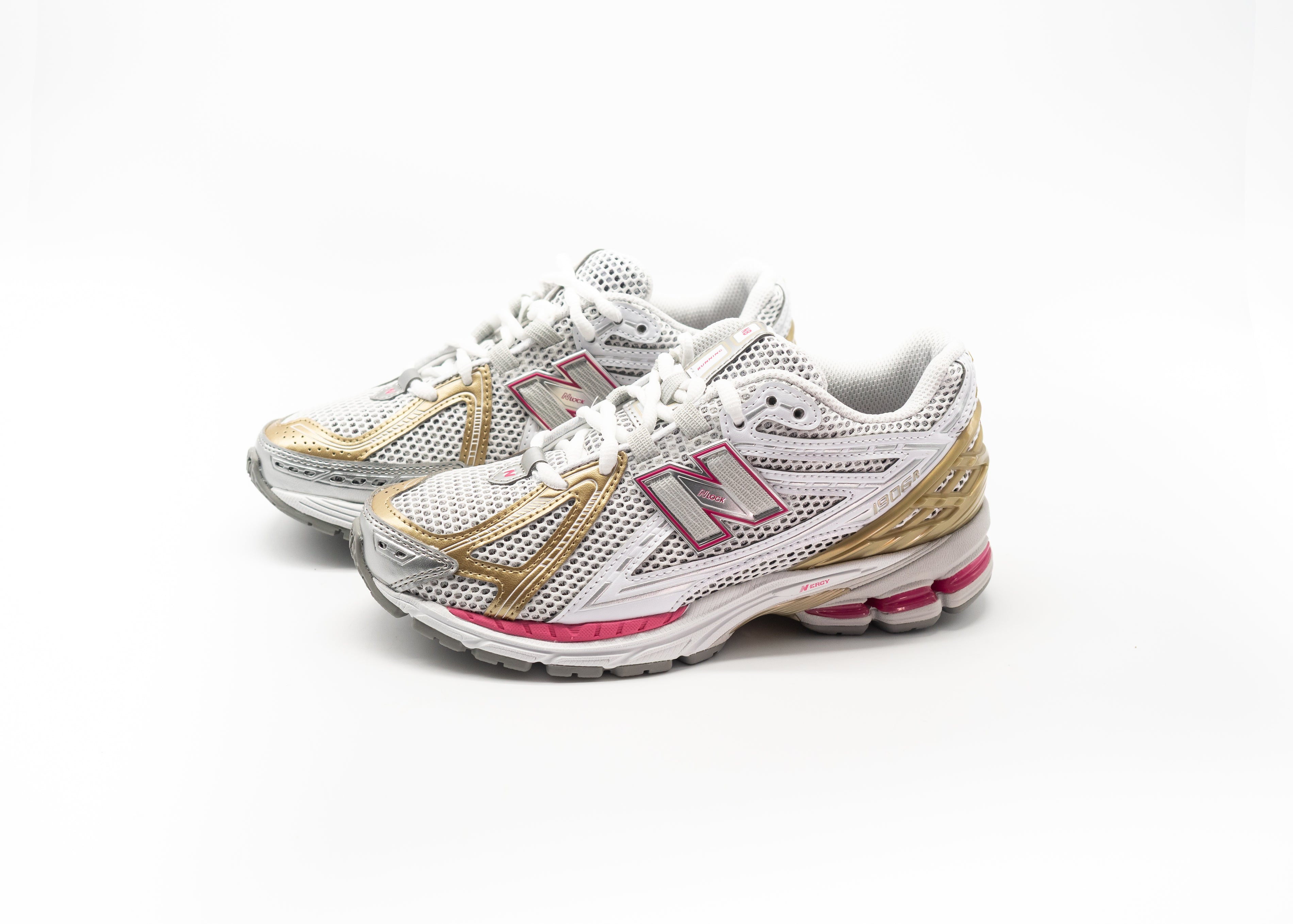 NEW BALANCE - NEW BALANCE 1906R SILVER METALLIC WHIT DRAGON BERRY AND WHITE