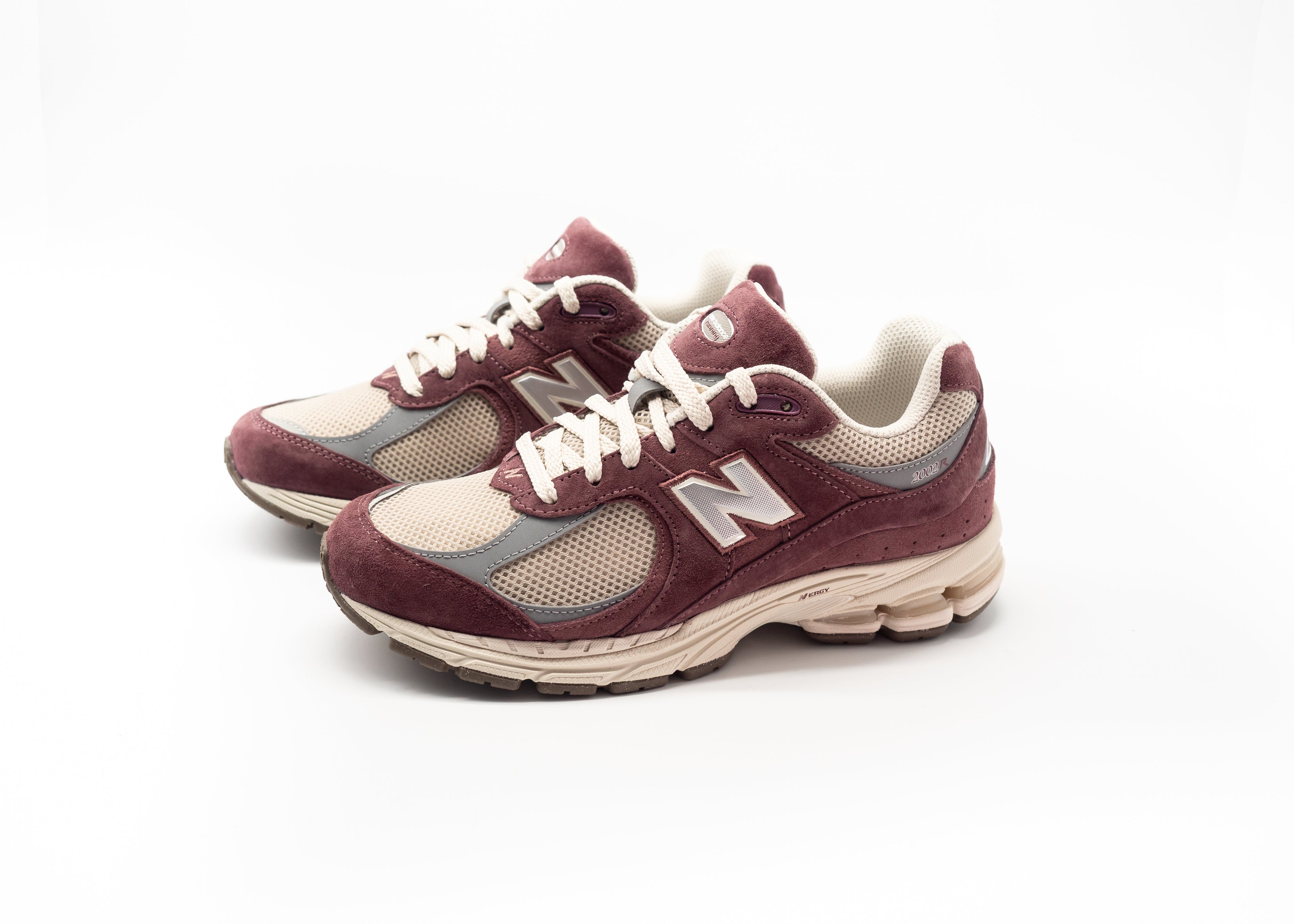 NEW BALANCE - NEW BALANCE 2002R WASHED BURGUNDY TIMBERWOLF GREY