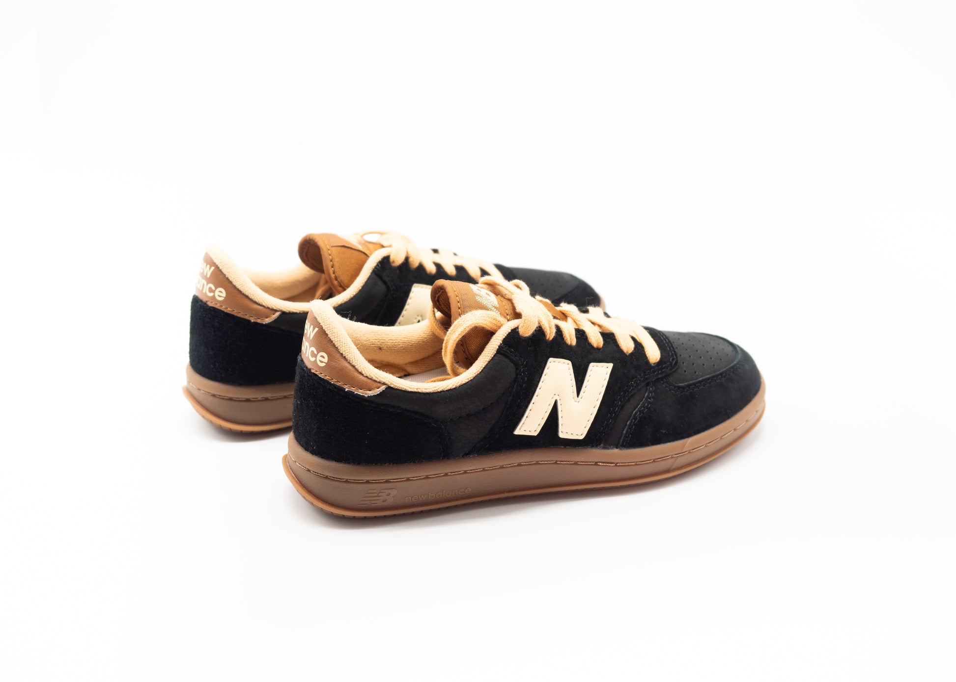 NEW BALANCE - NEW BALANCE 500T BLACK CON ASH WOOD E INDOOR COURT