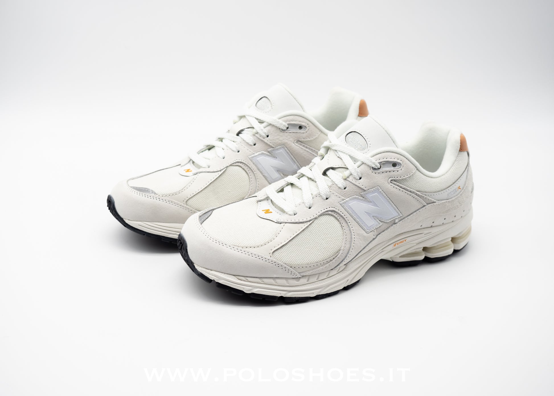 NEW BALANCE - NEW BALANCE 2002R