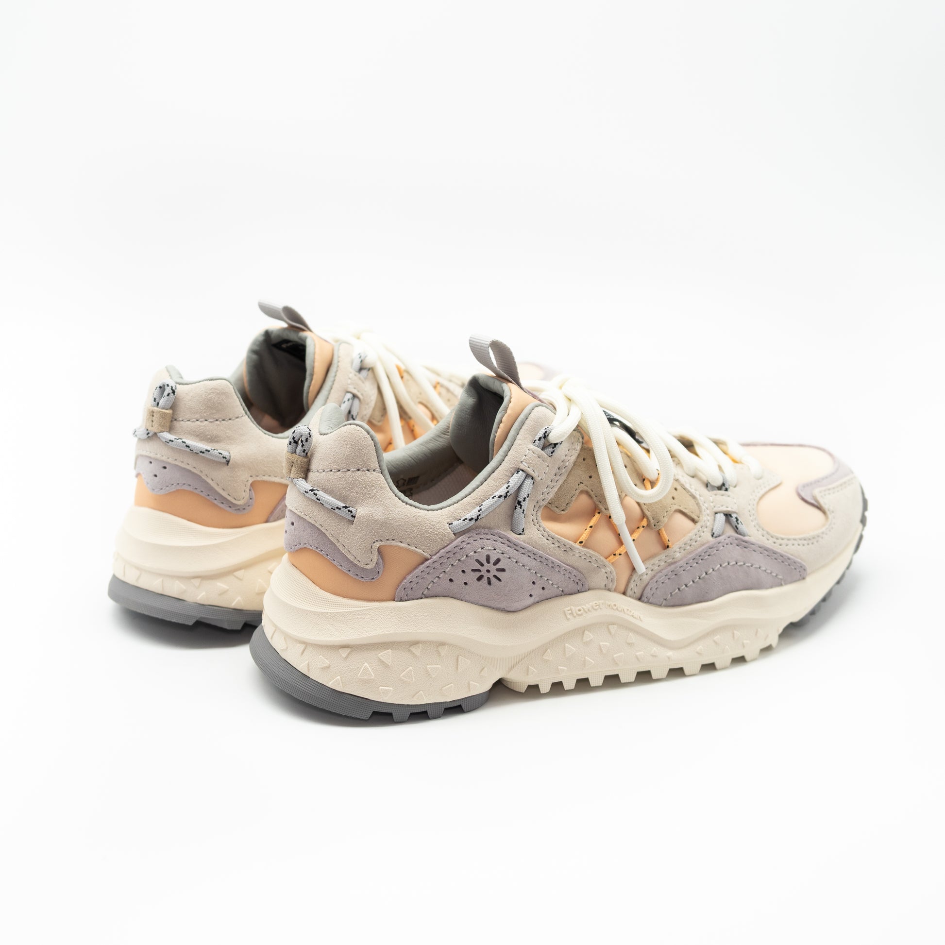 FLOWER MOUNTAIN - YAMABUSHI OFF WHITE PALE LILLAC