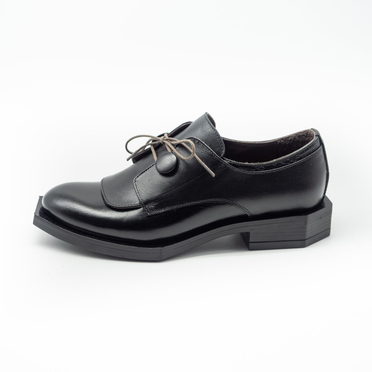 LE BOHEMIEN - STRINGATA BLACK