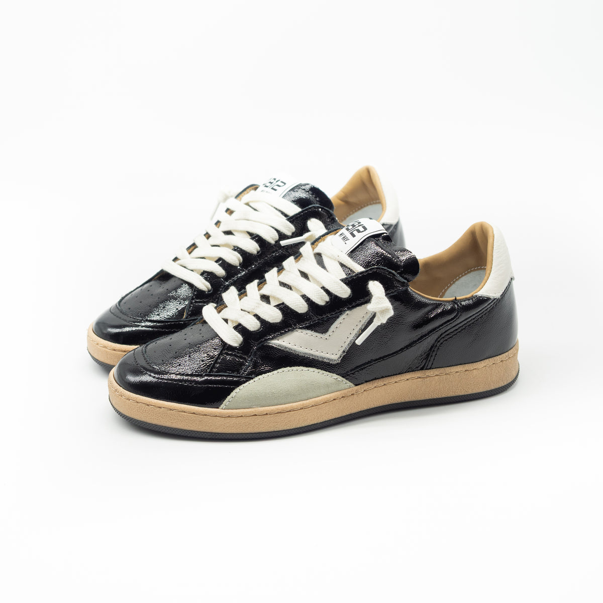 4B12 - PLAY NEW BLACK