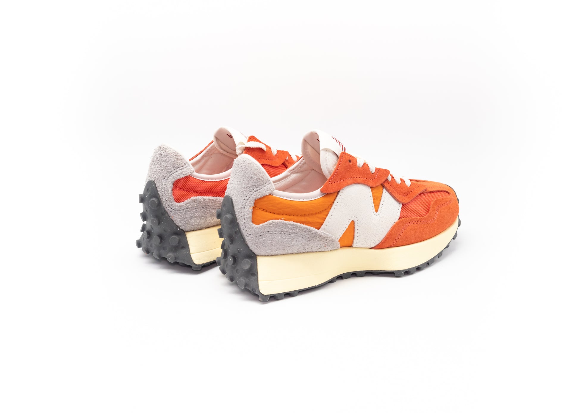 NEW BALANCE - NEW BALANCE 327 ARANCIO