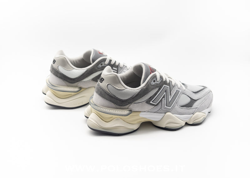 NEW BALANCE - NEW BALANCE 9060 RAIN CLOUD CON CASTLEROCK E WHITE