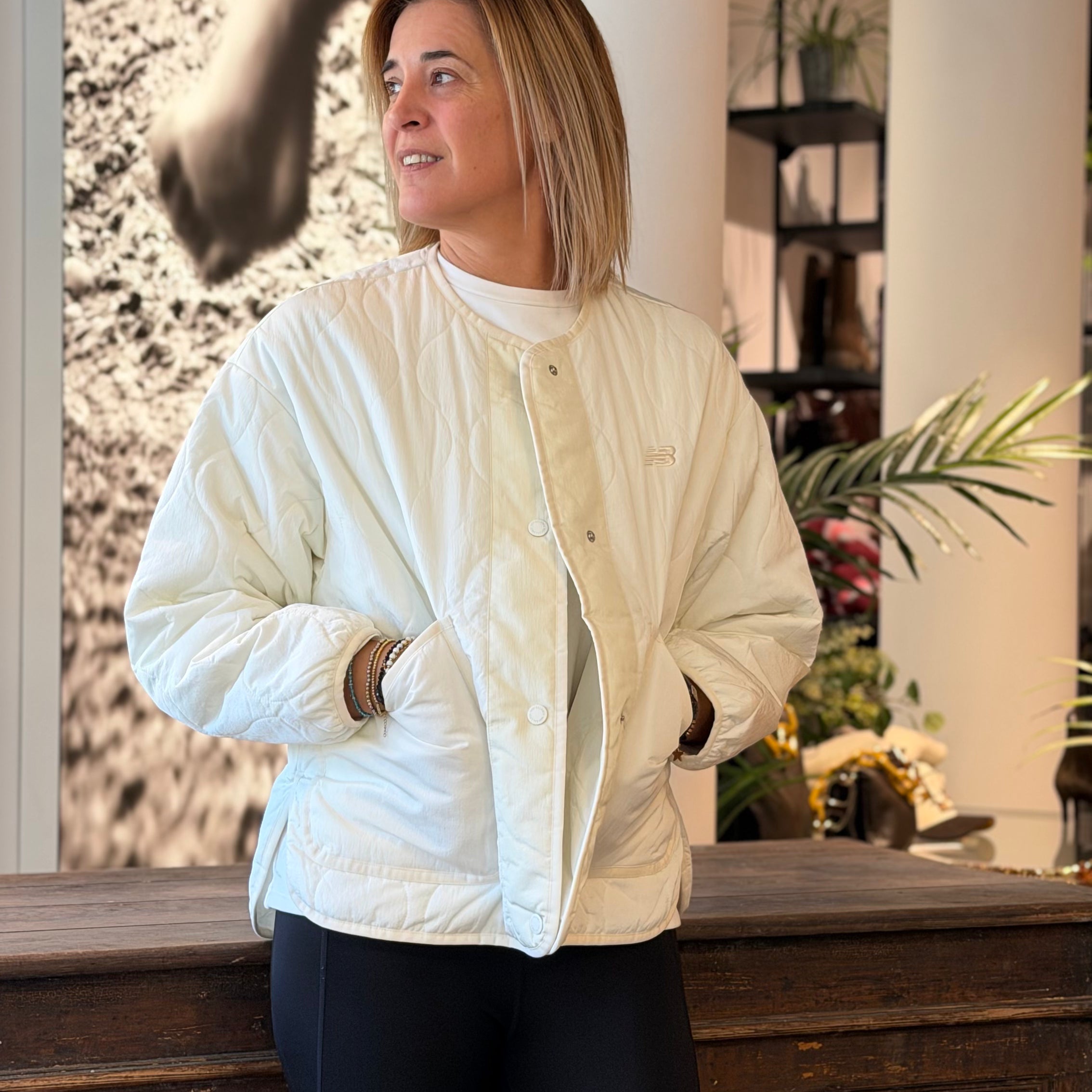 NEW BALANCE - QUILTED BOMBER SEA SALT