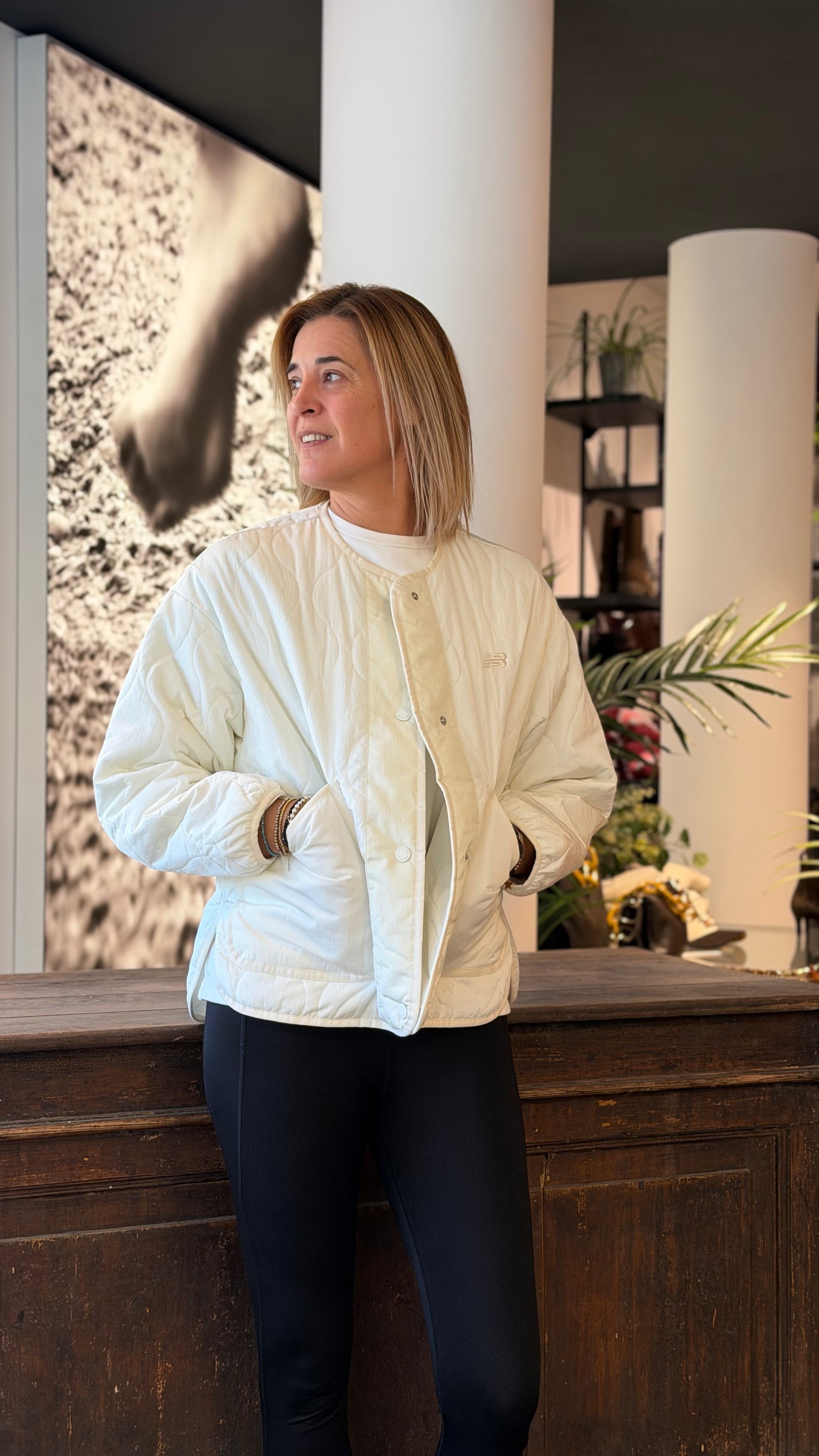 NEW BALANCE - QUILTED BOMBER SEA SALT