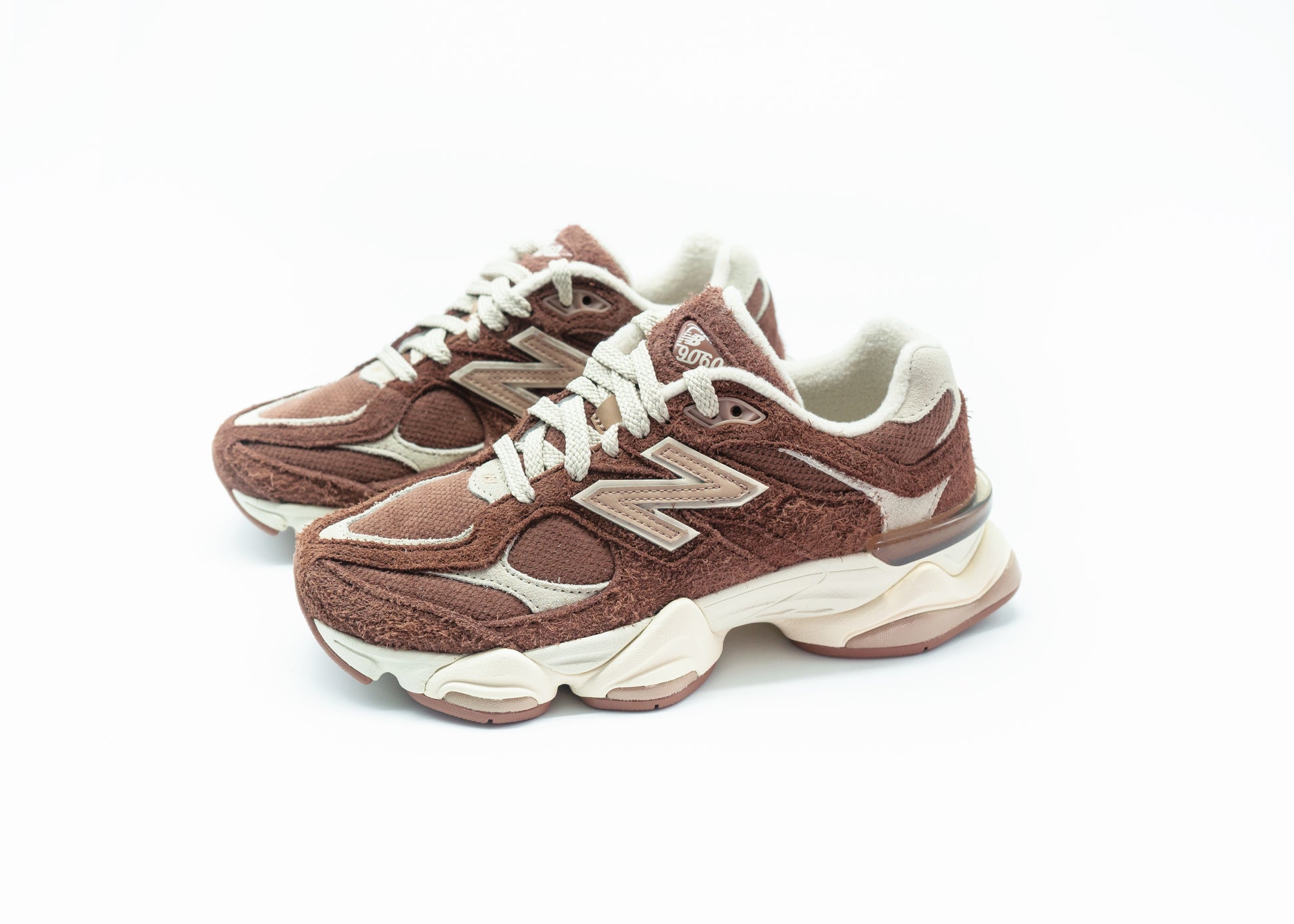 NEW BALANCE - NEW BALANCE 9060 RICH OAK CON TIMBERWOLF