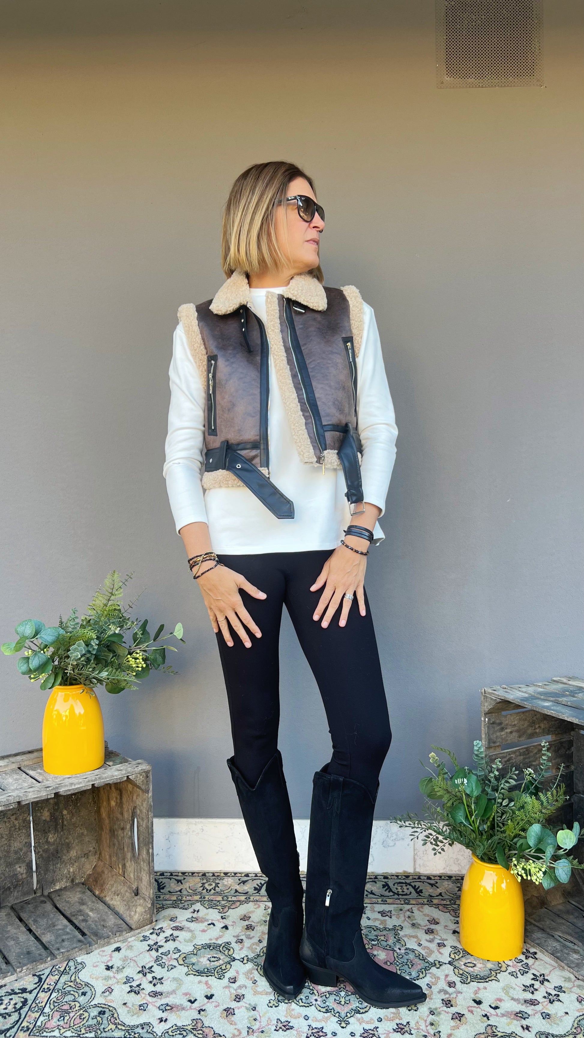 GOA GOA - GILET IBAZ  IN ECOPELLE CON PECORA INTERNA BROWN