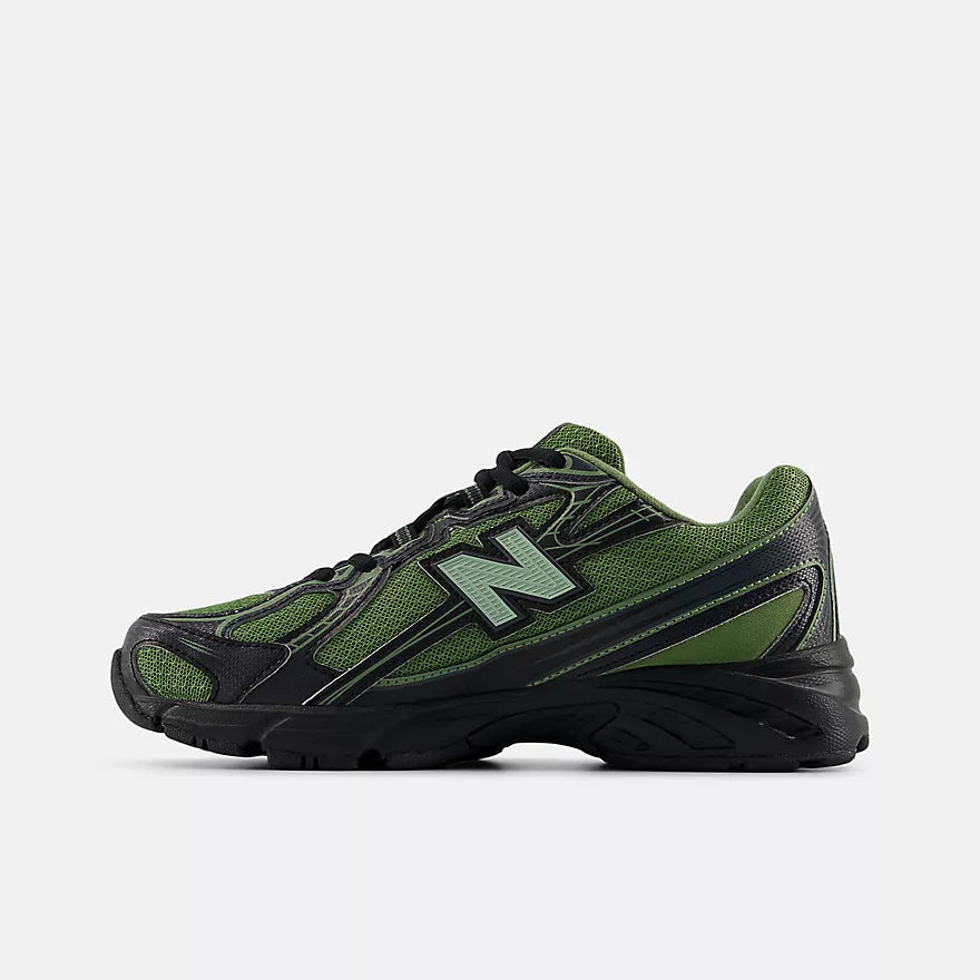 NEW BALANCE - NEW BALANCE 740 UTILITY GREEN CON PHANTOM KIDS