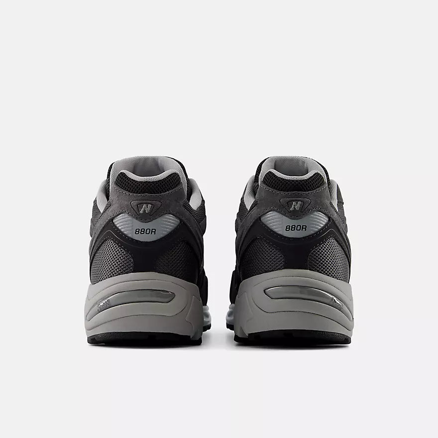 NEW BALANCE - NEW BALANCE 880R SLATE GREY