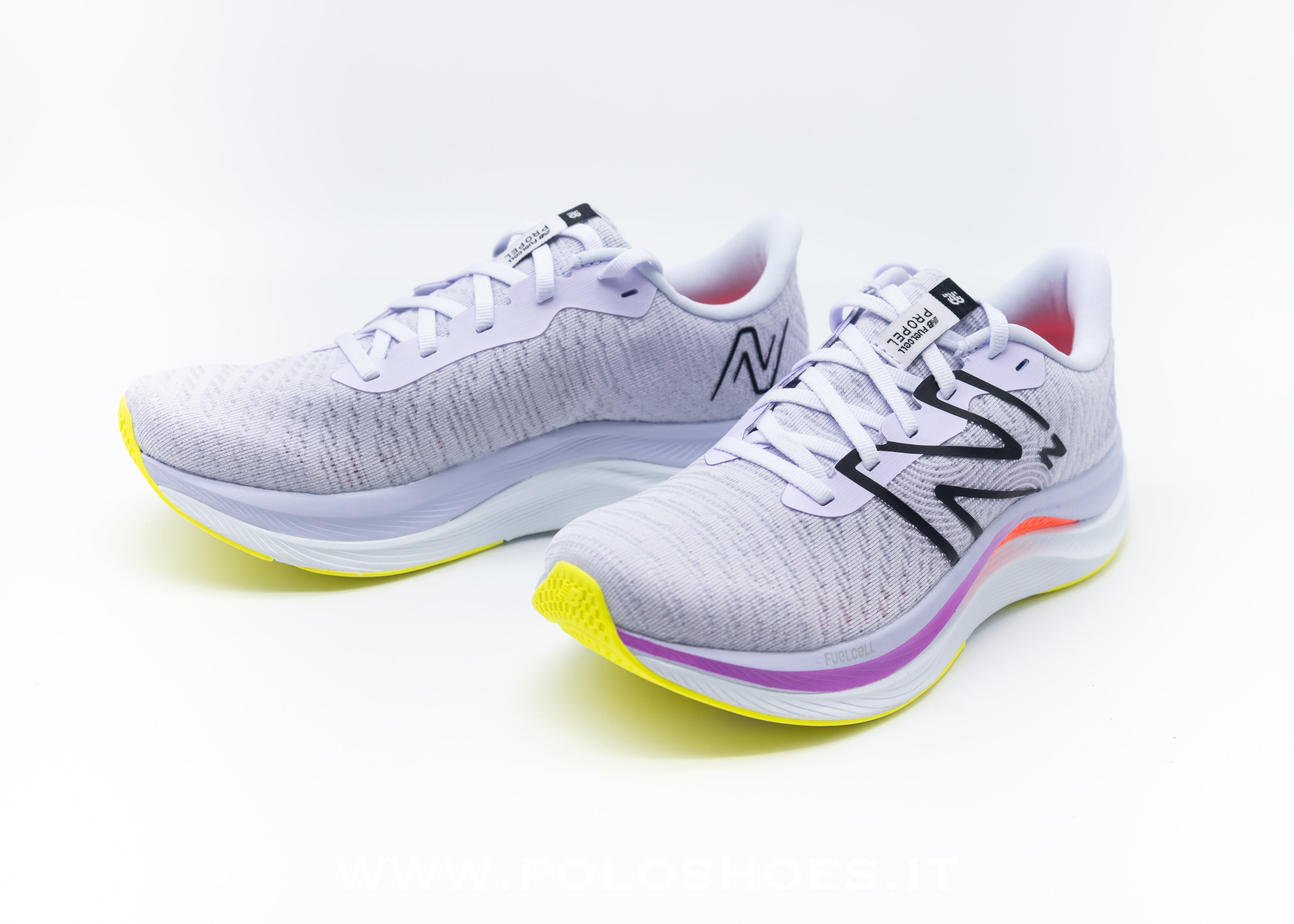 NEW BALANCE - NEW BALANCE FUELCELL WHITE